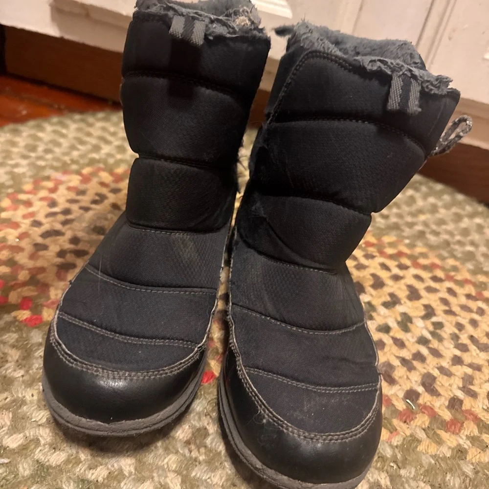 L.L. Bean Black winter Boots primaloft ultralight girls boys size 3